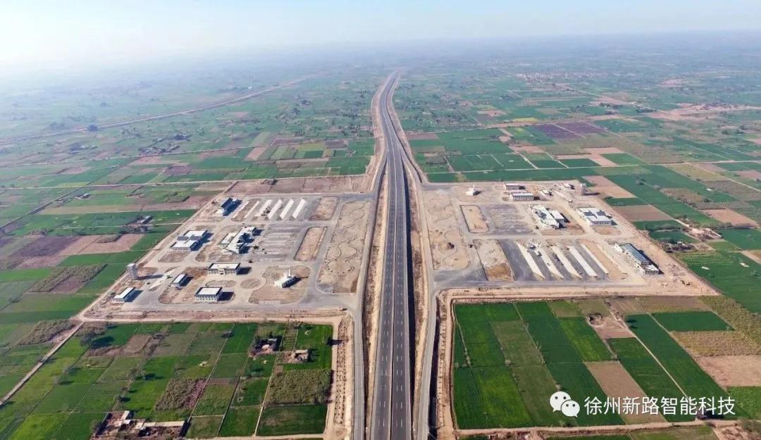 新路科技滑模機(jī)攻堅(jiān)克難創(chuàng)佳績，中鐵二十局海外工程再獲好評(píng)！